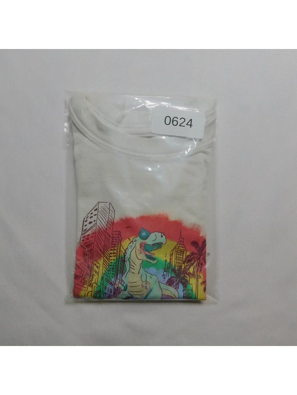 Cat & Jack Boys T Shirt 3T Cream Skateboard Dinosaur Rainbow City Graphic Tee